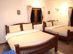 Baan Pak Rim Nam