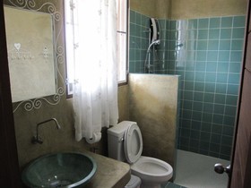 Baan Parinda Pom Pom Home