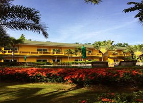 Bacchus Home Resort