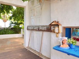 Hua Plee lazy beach