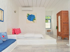 Hua Plee lazy beach