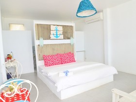 Hua Plee lazy beach