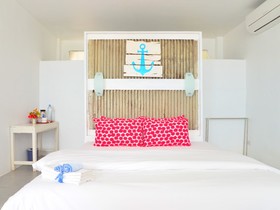 Hua Plee lazy beach