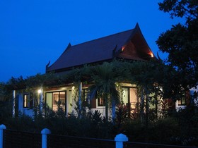 Mountain Breeze Villa