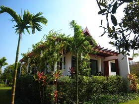 Mountain Breeze Villa