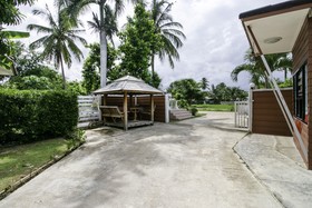 OYO 945 The Rome Resort