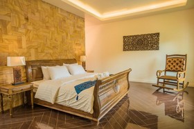 Paprai Villas And Suites