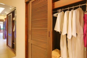 Paprai Villas And Suites