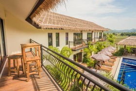 Paprai Villas And Suites