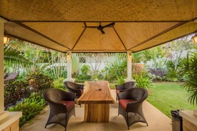 Paprai Villas And Suites