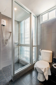 Pattaraporn Hotel by OYO Rooms