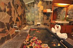 Privacy Beach Resort & Spa