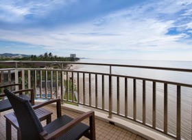 The Imperial Hua Hin Beach Resort