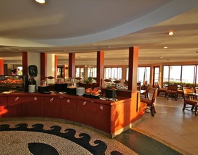 The Imperial Hua Hin Beach Resort