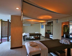 The Imperial Hua Hin Beach Resort