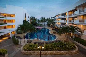 The Imperial Hua Hin Beach Resort