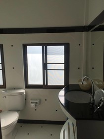 Lyndale Lodge