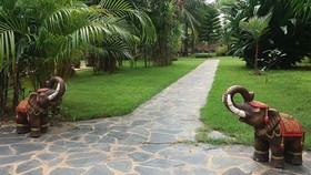 Malee Garden