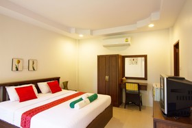 The Green Beach Resort