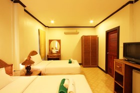 The Green Beach Resort