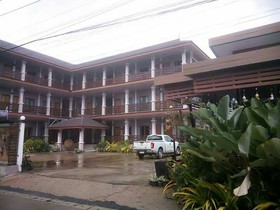M Grand Hotel