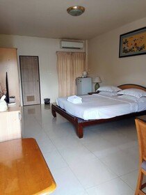 Thai Ngam Palace Hotel