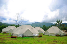 Chiangkhan River Green Hill