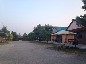 Ruen Eak Resort