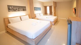 B2 Korat Night Market Boutique & Budget Hotel