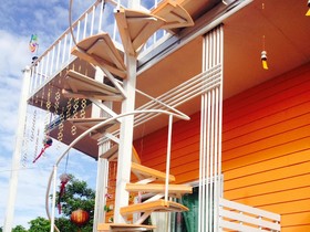 Follow Dream Resort
