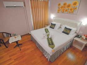 Korat Hotel