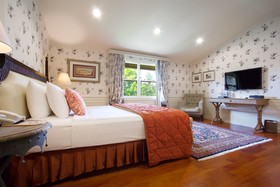 Rancho Charnvee Resort & Country Club