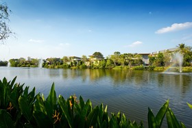 Rancho Charnvee Resort & Country Club