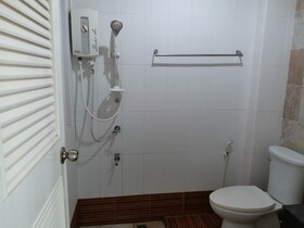 The Aree Grand Apartment