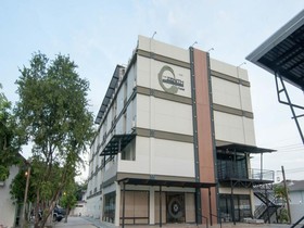 Zenith Residence