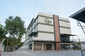 Zenith Residence