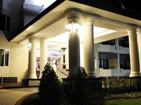 Siam Tarapalace Hotel