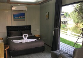 Hi Creek Resort