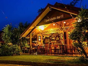 Baan Esan Country House