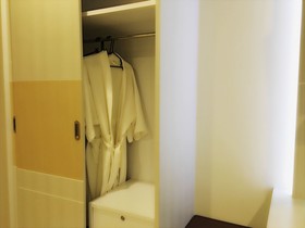 Chansuda Lake View Hotel