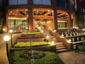 Nevada Convention Hotel