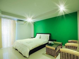 JK Place Hotel