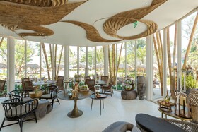 Eden Beach Resort & Spa, a Lopesan Collection Hotel