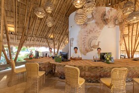 Eden Beach Resort & Spa, a Lopesan Collection Hotel