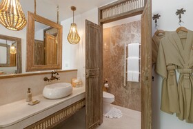 Eden Beach Resort & Spa, a Lopesan Collection Hotel