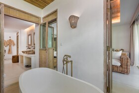 Eden Beach Resort & Spa, a Lopesan Collection Hotel