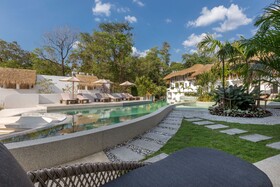 Eden Beach Resort & Spa, a Lopesan Collection Hotel