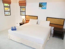 Khaolak Banana Bungalow