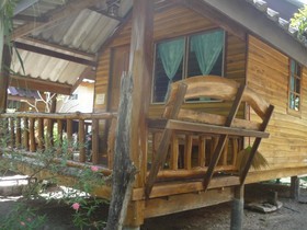 Pasai Beach Lodge