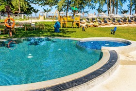 Mai Khaolak Beach Resort & Spa